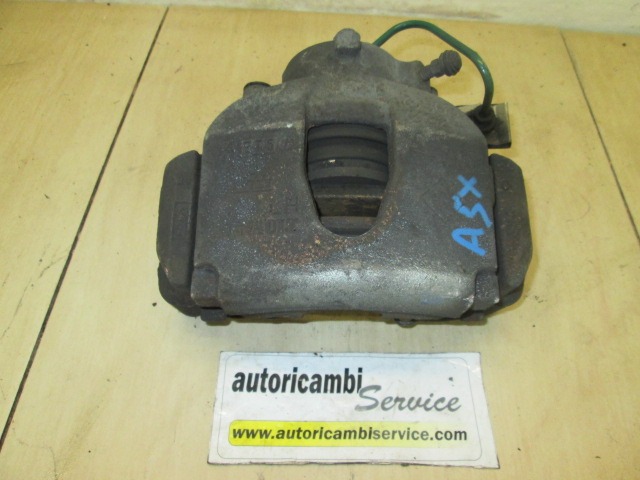 SPREDNJE LEVE ZAVORNE CELJUSTI  OEM N. 7701049762 ORIGINAL REZERVNI DEL RENAULT ESPACE / GRAND ESPACE JK0/1 MK4 (05/2003 - 08/2006) DIESEL LETNIK 2005
