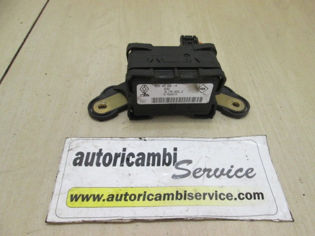 ESP OEM N. 8200404858 ORIGINAL REZERVNI DEL RENAULT ESPACE / GRAND ESPACE JK0/1 MK4 (05/2003 - 08/2006) DIESEL LETNIK 2005