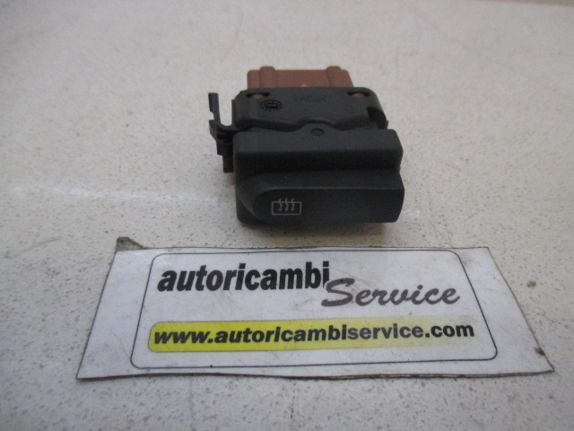 RAZLICNA STIKALA  OEM N.  ORIGINAL REZERVNI DEL RENAULT CLIO BB CB MK2 R / CLIO STORIA (05/2001 - 2012) DIESEL LETNIK 2003