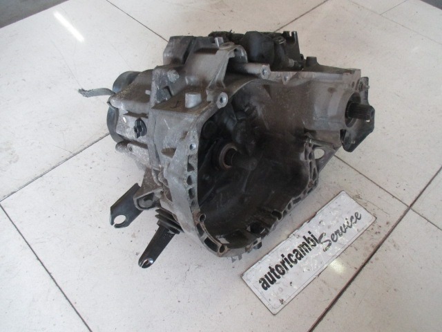 ROCNI MENJALNIK OEM N. 7701716380 ORIGINAL REZERVNI DEL RENAULT CLIO BB CB MK2 R / CLIO STORIA (05/2001 - 2012) DIESEL LETNIK 2003