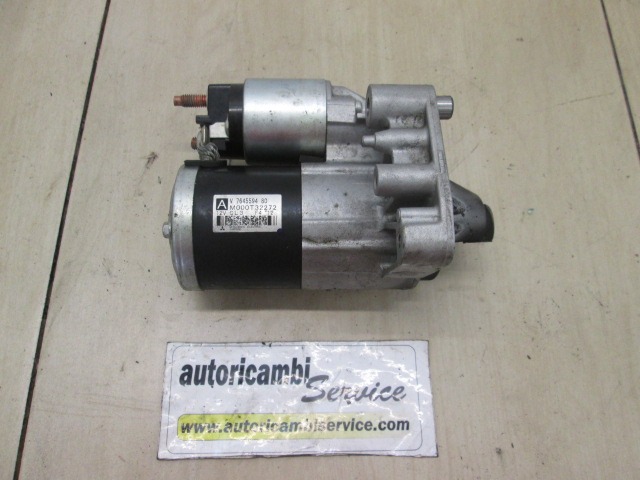 ZAGANJAC MOTORJA  OEM N. V764559480 ORIGINAL REZERVNI DEL PEUGEOT 208 CA CC MK1 (2012 -2019) BENZINA/GPL LETNIK 2014