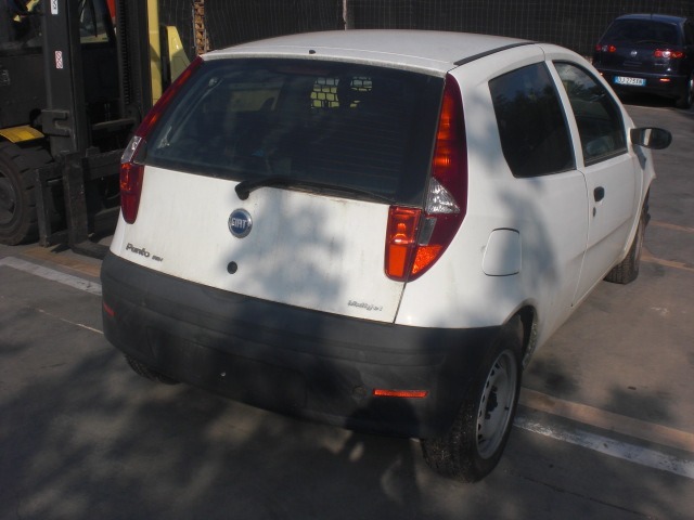 FIAT PUNTO VAN 1.3 D 51KW 5M 3P (2005) RICAMBIO USATO 