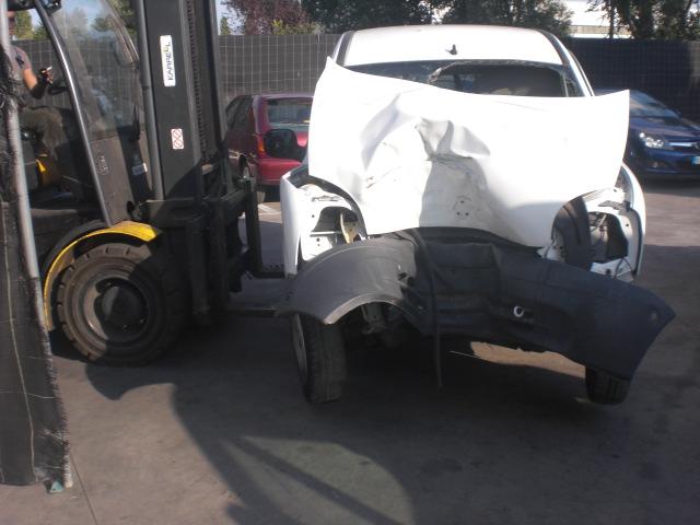 RENAULT KANGOO 1.9 D 47KW 5M 2P (2002) RICAMBIO USATO 