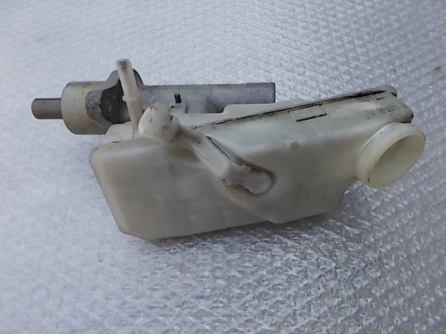 ZAVORNI CILINDER OEM N.  ORIGINAL REZERVNI DEL FORD FOCUS DA HCP DP MK2 BER/SW (2005 - 2008) DIESEL LETNIK 2007