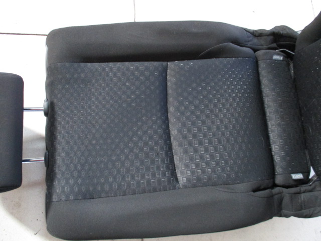 TRETJA VRSTA ENOJNI SEDEZ BLAGO OEM N. 23PSTTYVERSOP12R2MV5P ORIGINAL REZERVNI DEL TOYOTA VERSO P12 R2 (2009 - 2018) DIESEL LETNIK 2009