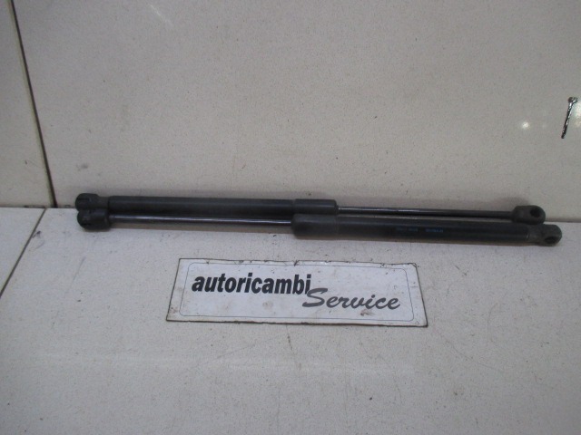 AMORTIZERJI PRTLJAZNIH VRAT  OEM N. 5P8827550 ORIGINAL REZERVNI DEL SEAT ALTEA XL 5P5 (2007 - 02/2009) DIESEL LETNIK 2007