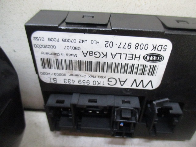 KOMPLET ODKLEPANJE IN VZIG  OEM N. 22502 KIT ACCENSIONE AVVIAMENTO ORIGINAL REZERVNI DEL SEAT ALTEA XL 5P5 (2007 - 02/2009) DIESEL LETNIK 2007
