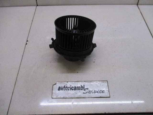 VENTILATOR  KABINE  OEM N. 6424501 ORIGINAL REZERVNI DEL PEUGEOT 206 / 206 CC 2A/C 2D 2E/K R (2003 - 10/2008) BENZINA LETNIK 2006