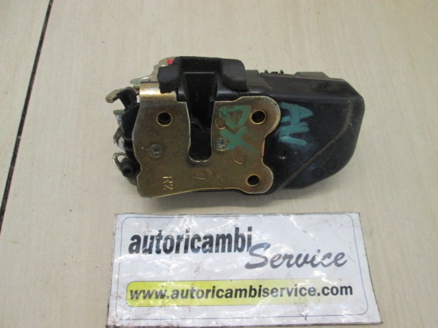 CENTRALNI ZAKLEP SPREDNJIH VRAT  OEM N. 55113372AC ORIGINAL REZERVNI DEL JEEP GRAND CHEROKEE WH WK MK3 (05/2005-08/2008) DIESEL LETNIK 2007