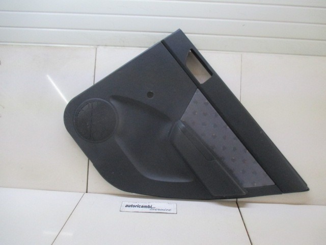 VRATNI PANEL OEM N. PNPDTHYGETZTBBR5P ORIGINAL REZERVNI DEL HYUNDAI GETZ TB (2002 - 02/2006) BENZINA LETNIK 2005