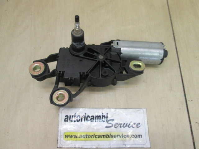 MOTORCEK ZADNJEGA BRISALCA OEM N. 6L6955711 ORIGINAL REZERVNI DEL SEAT IBIZA 6L1 MK3 (01/2002 - 01/2006) BENZINA LETNIK 2002