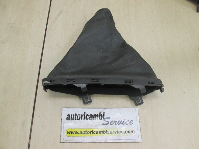 36010AV900 CUFFIA FRENO A MANO DI STAZIONAMENTO NISSAN PRIMERA P12E SW 2.2 D 93KW 6M 5P (2002) RICAMBO USATO 