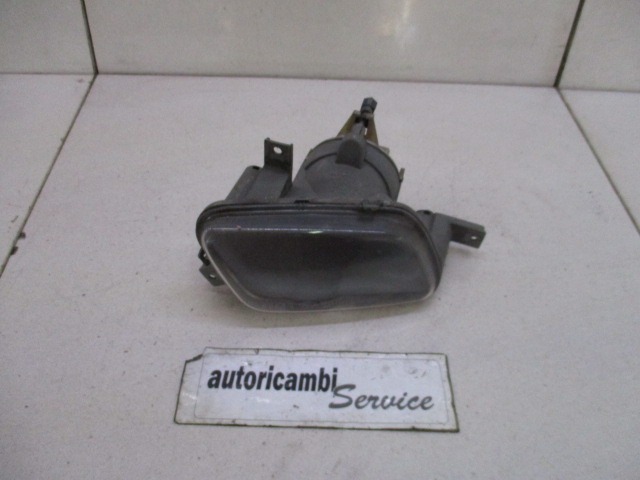 DESNA MEGLENKA OEM N. 8693348 ORIGINAL REZERVNI DEL VOLVO V70 MK2 285 (2000 - 2007) DIESEL LETNIK 2006