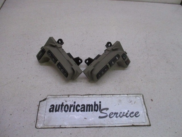 MULTIFUNKCIJSKI VOLAN OEM N. 30739572 ORIGINAL REZERVNI DEL VOLVO V70 MK2 285 (2000 - 2007) DIESEL LETNIK 2006