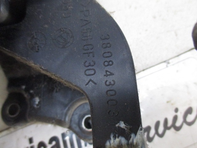 PEDALI OEM N. 380843003 ORIGINAL REZERVNI DEL LANCIA Y YPSILON 843 (2003-2006) BENZINA LETNIK 2005