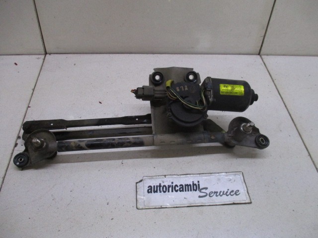 MOTORCEK PREDNJIH BRISALCEV OEM N. 98100-1C100 ORIGINAL REZERVNI DEL HYUNDAI GETZ TB (2002 - 02/2006) DIESEL LETNIK 2004