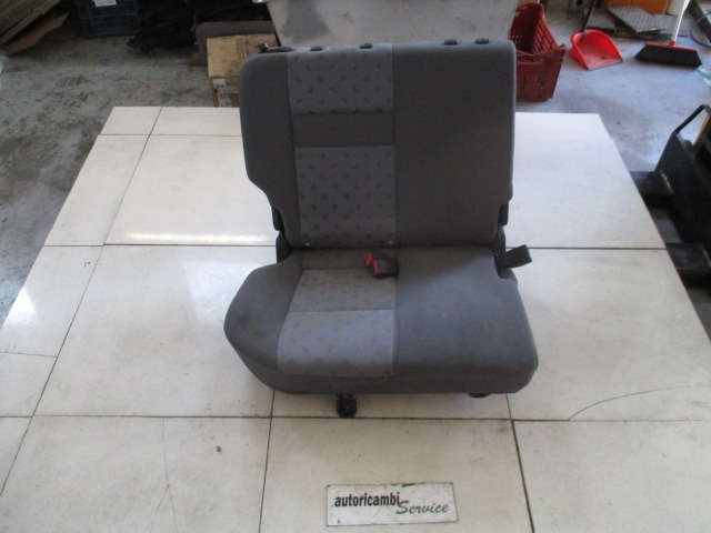 TRETJA VRSTA ENOJNI SEDEZ BLAGO OEM N. 23PSTHYGETZTBBR5P ORIGINAL REZERVNI DEL HYUNDAI GETZ TB (2002 - 02/2006) DIESEL LETNIK 2004