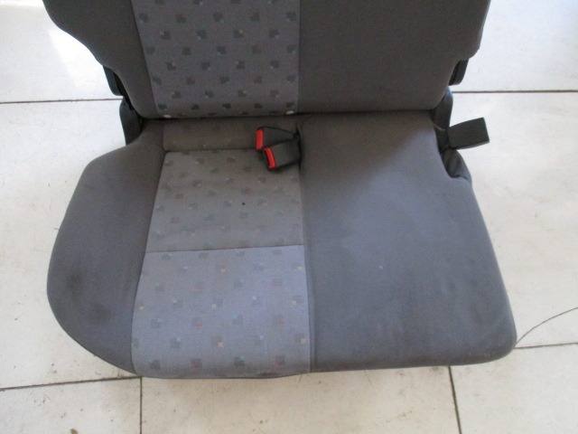 TRETJA VRSTA ENOJNI SEDEZ BLAGO OEM N. 23PSTHYGETZTBBR5P ORIGINAL REZERVNI DEL HYUNDAI GETZ TB (2002 - 02/2006) DIESEL LETNIK 2004