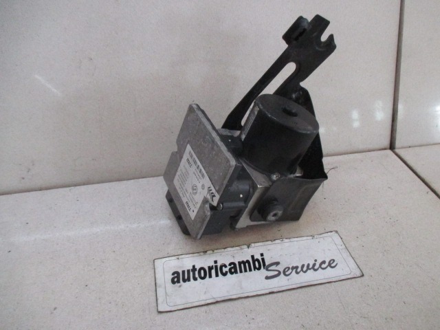 ABS AGREGAT S PUMPO OEM N. 51845405 ORIGINAL REZERVNI DEL LANCIA Y YPSILON 843 R (2006 - 2011) DIESEL LETNIK 2011