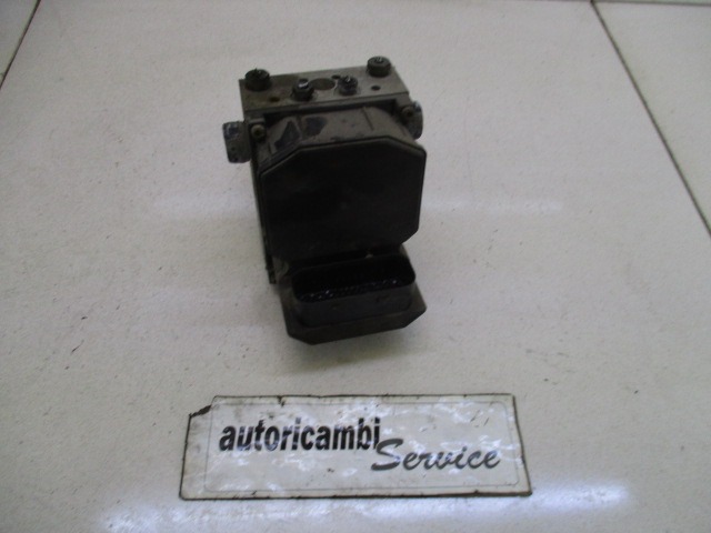 ABS AGREGAT S PUMPO OEM N. 46811818 ORIGINAL REZERVNI DEL ALFA ROMEO 147 937 (2001 - 2005)DIESEL LETNIK 2002