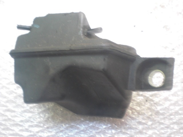 REZERVOAR PODTLAKA  OEM N.  ORIGINAL REZERVNI DEL VOLVO V50 545 (2004 - 05/2007) DIESEL LETNIK 2007