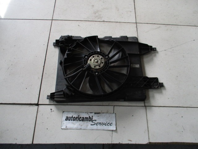 VENTILATOR HLADILNIKA OEM N. 8200151464 ORIGINAL REZERVNI DEL RENAULT MEGANE MK2 BM0/1 CM0/1 EM0/1 KM0/1 LM0/1 BER/GRANDTOUR  (10/2002 - 02/2006) DIESEL LETNIK 2004