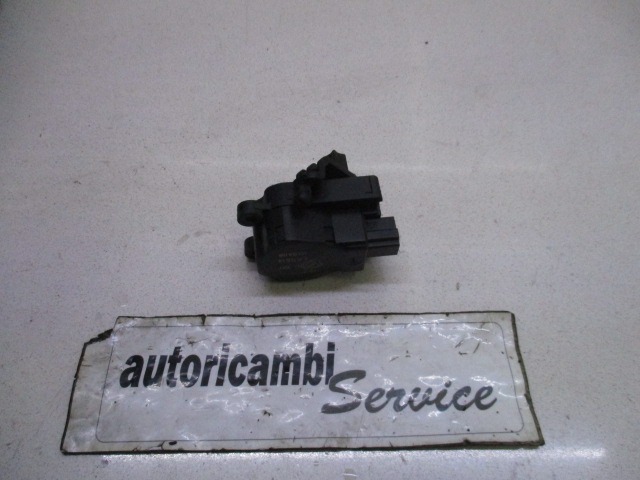 MOTORCEK OGREVANJA OEM N. 52408226 ORIGINAL REZERVNI DEL ALFA ROMEO 159 939 BER/SW (2005 - 2013) DIESEL LETNIK 2008