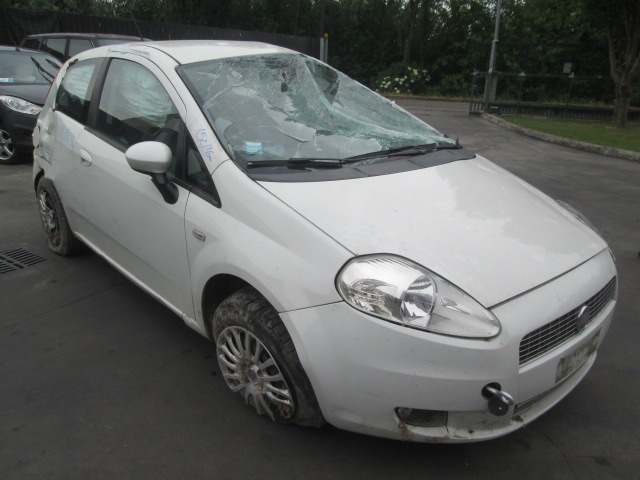 FIAT GRANDE PUNTO 1.3 D 55KW 5M 3P (2009) RICAMBI IN MAGAZZINO 