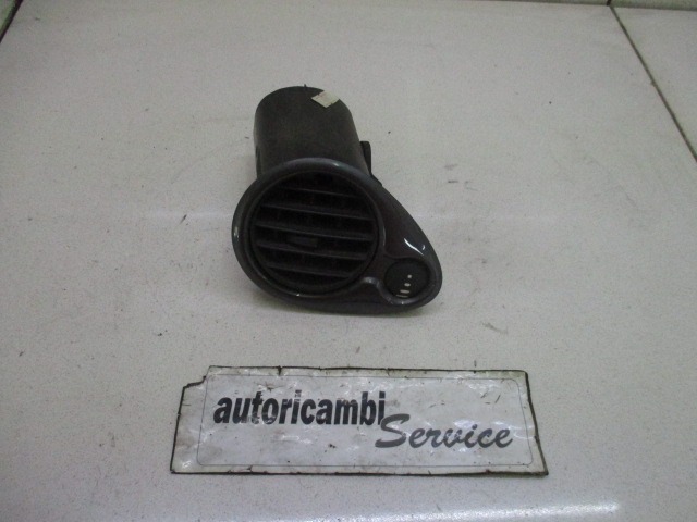 ODVOD ZRAKA OEM N. 7701061211 ORIGINAL REZERVNI DEL RENAULT CLIO BR0//1 CR0/1 KR0/1 MK3 (2005 - 05/2009) DIESEL LETNIK 2008