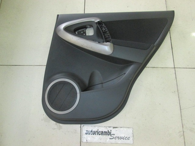 VRATNI PANEL OEM N. PNPDTTYRA4A3MK3SV5P ORIGINAL REZERVNI DEL TOYOTA RAV 4 A3 MK3 (2006 - 03/2009) DIESEL LETNIK 2008