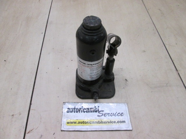 DVIGALKA ZA AVTO OEM N.  ORIGINAL REZERVNI DEL NISSAN CABSTAR TL VL (2001 - 2004)DIESEL LETNIK 2001