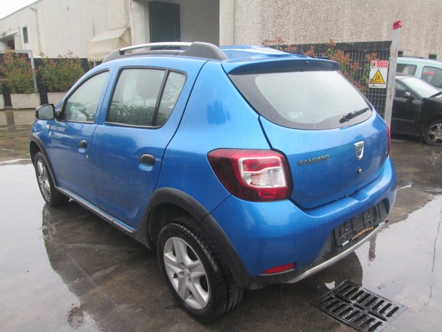 DACIA SANDERO STEPWAY 0.9 B 5M 5P 66KW (2013) RICAMBI IN MAGAZZINO 