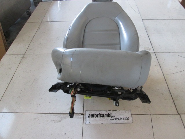 SPREDNJI DESNI SEDE? BLAGO OEM N. SEADPJGXK8X100CP3P ORIGINAL REZERVNI DEL JAGUAR XK X100 (1996 - 2006) BENZINA LETNIK 2006