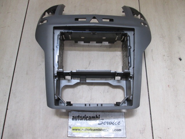 ARMATURNA PLO?CA OEM N. 13162556 ORIGINAL REZERVNI DEL OPEL ZAFIRA B A05 M75 (2005 - 2008) DIESEL LETNIK 2006