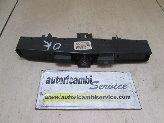 STIKALO VARNOSTNIH ZMIGAVCEV  OEM N. 13100105 ORIGINAL REZERVNI DEL OPEL ZAFIRA B A05 M75 (2005 - 2008) DIESEL LETNIK 2006