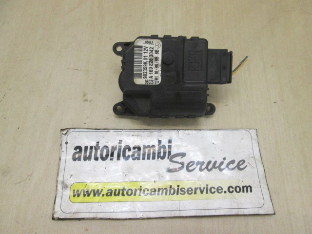 MOTORCEK OGREVANJA OEM N. A1698203042 ORIGINAL REZERVNI DEL MERCEDES CLASSE B W245 T245 5P (2005 - 2011) DIESEL LETNIK 2006