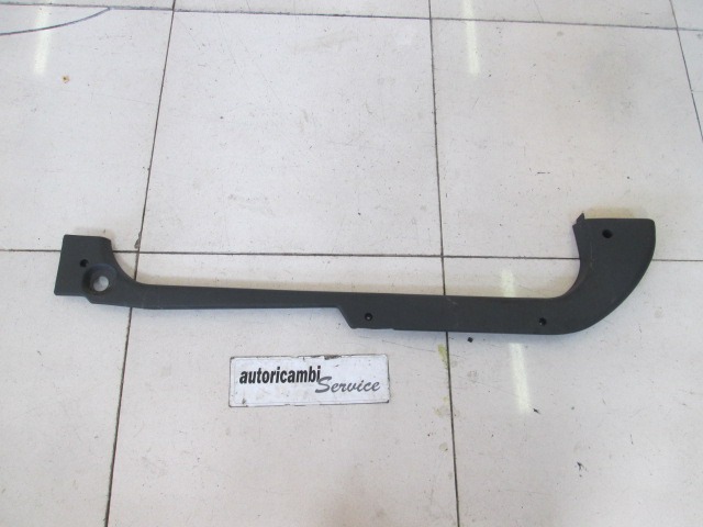 NOTRANJA OBLOGA PRAGA  OEM N. 9663618177 ORIGINAL REZERVNI DEL CITROEN BERLINGO / BERLINGO FIRST MK1 M59 (1996 - 2013) DIESEL LETNIK 2007