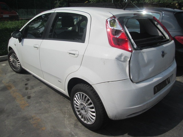 FIAT GRANDE PUNTO 1.3 D 55KW 5M 5P (2008) RICAMBI IN MAGAZZINO 