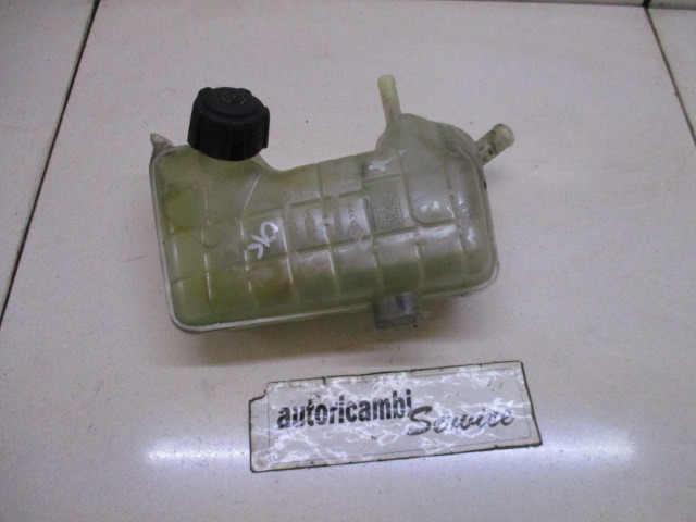 HLADILNA VODA ZA RADIJATORJE OEM N. 8200262036 ORIGINAL REZERVNI DEL RENAULT SCENIC/GRAND SCENIC JM0/1 MK2 (2003 - 2009) DIESEL LETNIK 2006