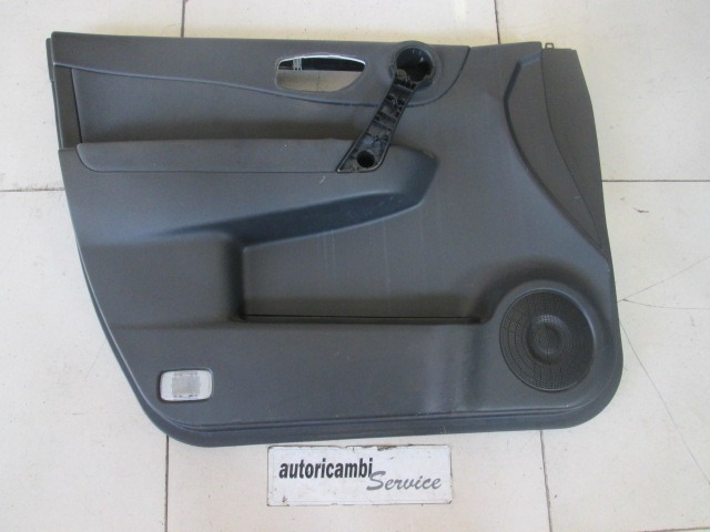 NOTRANJA OBLOGA SPREDNJIH VRAT OEM N. PNASTRNKOLEOSHYMK1SV5P ORIGINAL REZERVNI DEL RENAULT KOLEOS HY MK1 (2008 - 2011) DIESEL LETNIK 2010