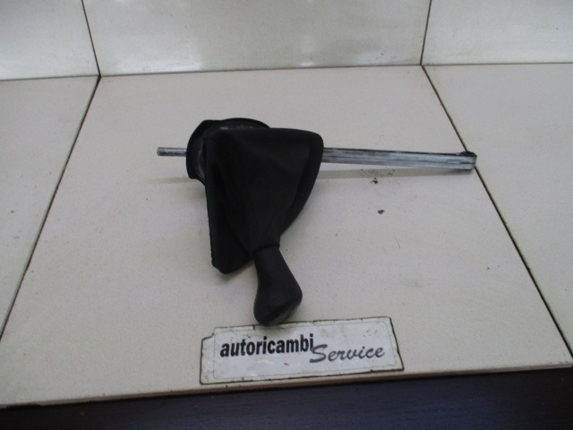 MEHANIZEM VZVODA ROCNEGA MENJALNIKA OEM N. 25117542236 ORIGINAL REZERVNI DEL BMW SERIE 1 BER/COUPE/CABRIO E81/E82/E87/E88 (2003 - 2007) BENZINA LETNIK 2005