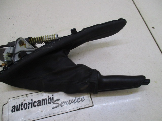 OEM N. 678711/10 ORIGINAL REZERVNI DEL BMW SERIE 1 BER/COUPE/CABRIO E81/E82/E87/E88 (2003 - 2007) BENZINA LETNIK 2005