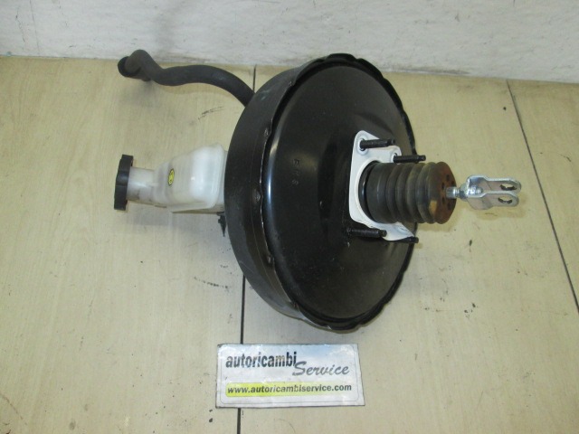 SERVO OJACEVALNIK ZAVOR S PUMPO OEM N. 591102K300 ORIGINAL REZERVNI DEL KIA SOUL AM MK1 (2008 - 2013) DIESEL LETNIK 2010