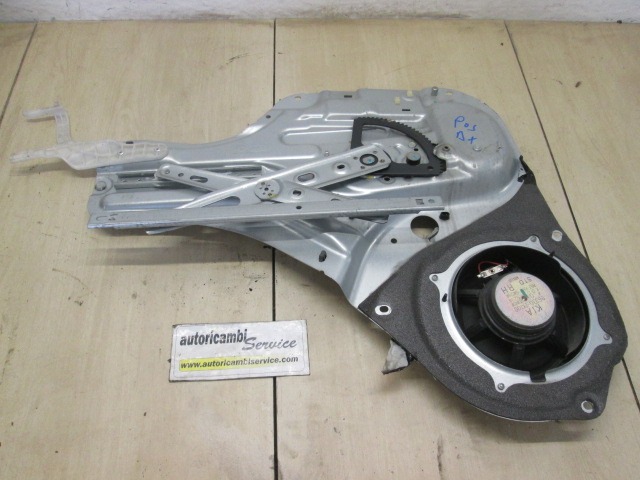 MEHANIZEM ZA ZADNJA VRATA  OEM N. 834022K000 ORIGINAL REZERVNI DEL KIA SOUL AM MK1 (2008 - 2013) DIESEL LETNIK 2010