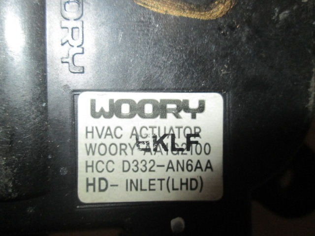 MOTORCEK OGREVANJA OEM N. D332AN6AA ORIGINAL REZERVNI DEL KIA SOUL AM MK1 (2008 - 2013) DIESEL LETNIK 2010