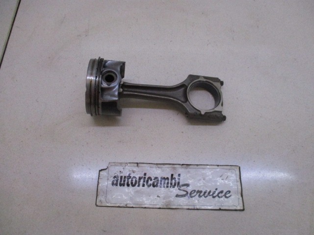 BAT ROCICNE GREDI/ OEM N.  ORIGINAL REZERVNI DEL AUDI A5 8T COUPE/5P (2007 - 2011) BENZINA LETNIK 2010