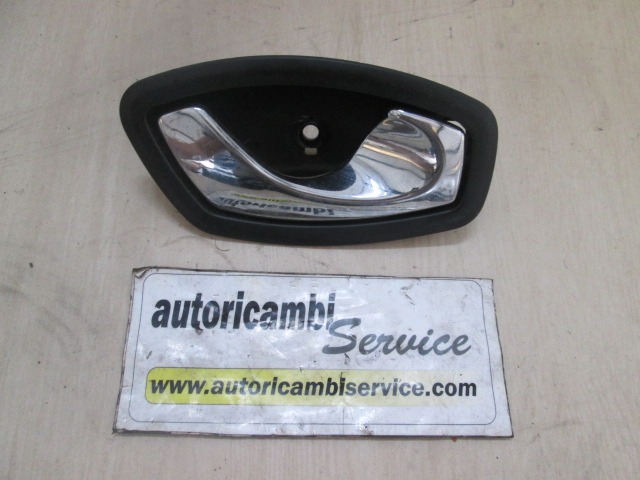 NOTRANJA KLJUKA  OEM N. 806700005R ORIGINAL REZERVNI DEL RENAULT CAPTUR J5 H5 (2013 - 2019) DIESEL LETNIK 2014