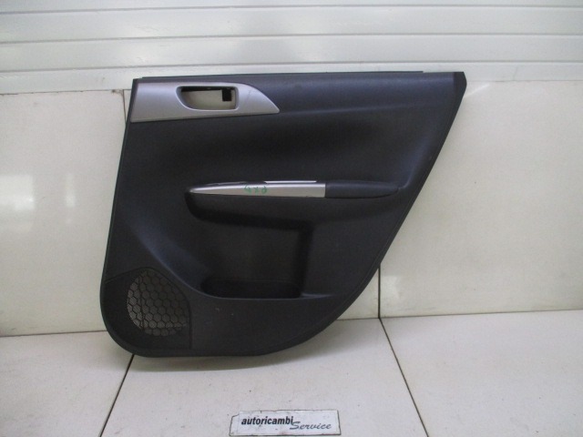 VRATNI PANEL OEM N. PNPDTSUIMPREZAGRBR5P ORIGINAL REZERVNI DEL SUBARU IMPREZA GR GH G3 (06/2007 - 04/2013) BENZINA/GPL LETNIK 2009