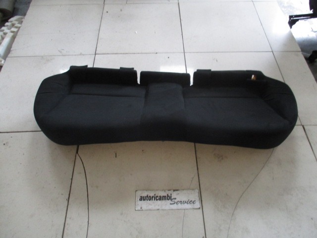 ZADNJE SEDISCE BLAGO OEM N. DIPITSUIMPREZAGRBR5P ORIGINAL REZERVNI DEL SUBARU IMPREZA GR GH G3 (06/2007 - 04/2013) BENZINA/GPL LETNIK 2009