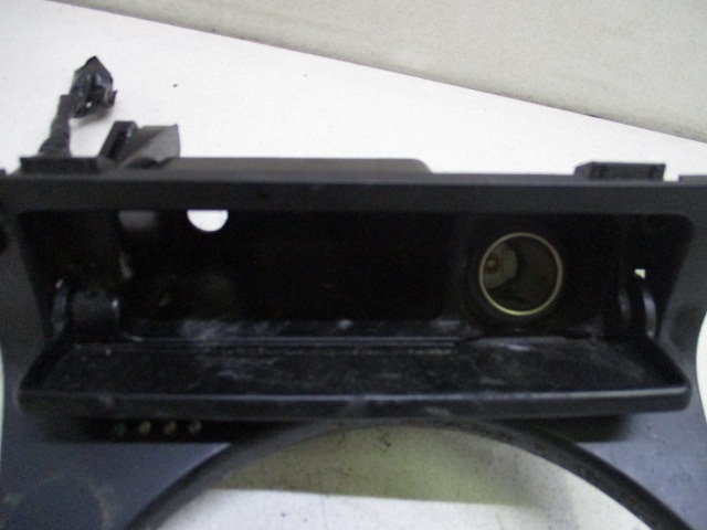 PEPELNIK / DRZALA ZA PIJACO OEM N.  ORIGINAL REZERVNI DEL SUBARU LEGACY BL BP MK4 (2003 - 2009) BENZINA LETNIK 2007